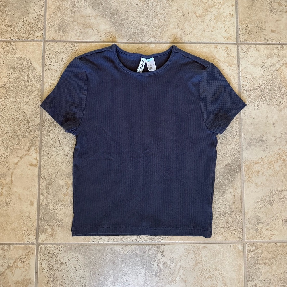 H&M - Ribbed Crop Top - Size L